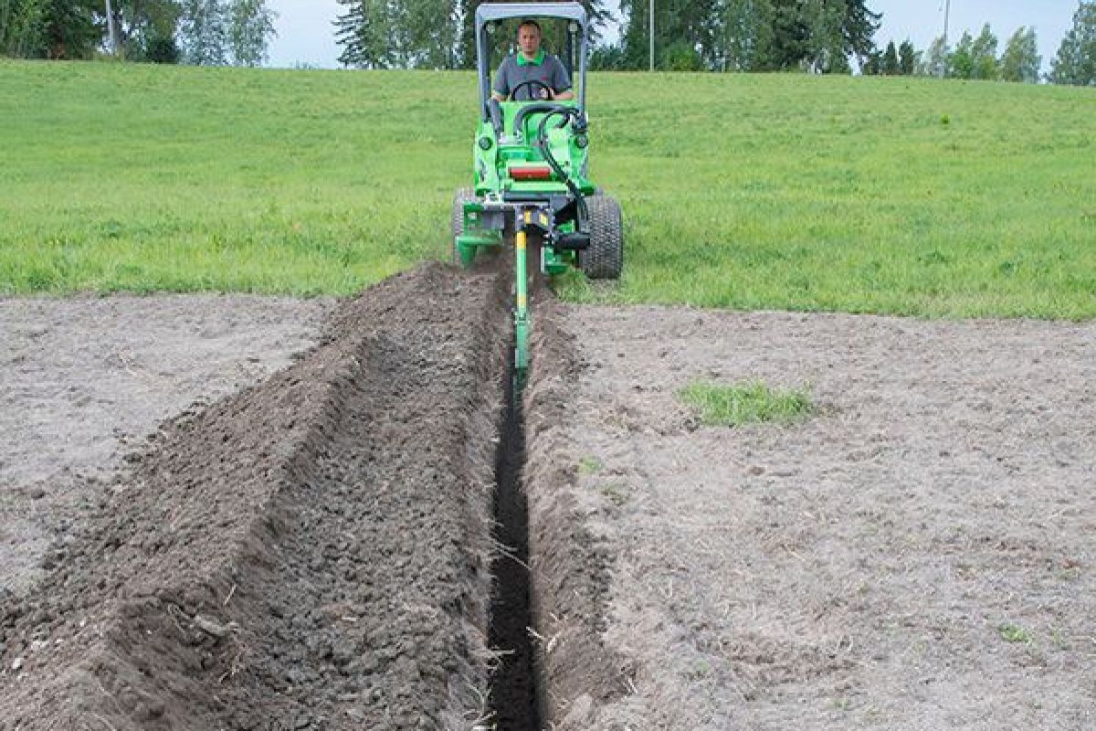 avant_ketjukaivuri_trencher_web_3.jpg