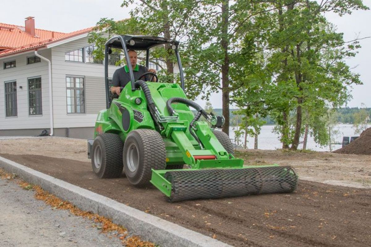 A37064-Roller-compactor-mesh-roller-main.jpg